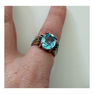 Sterling Silver Blue Topaz Art Deco Cocktail Ring